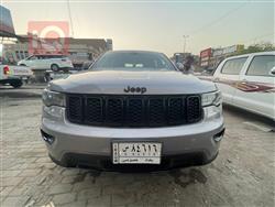 جیپ گراند شیرۆکی